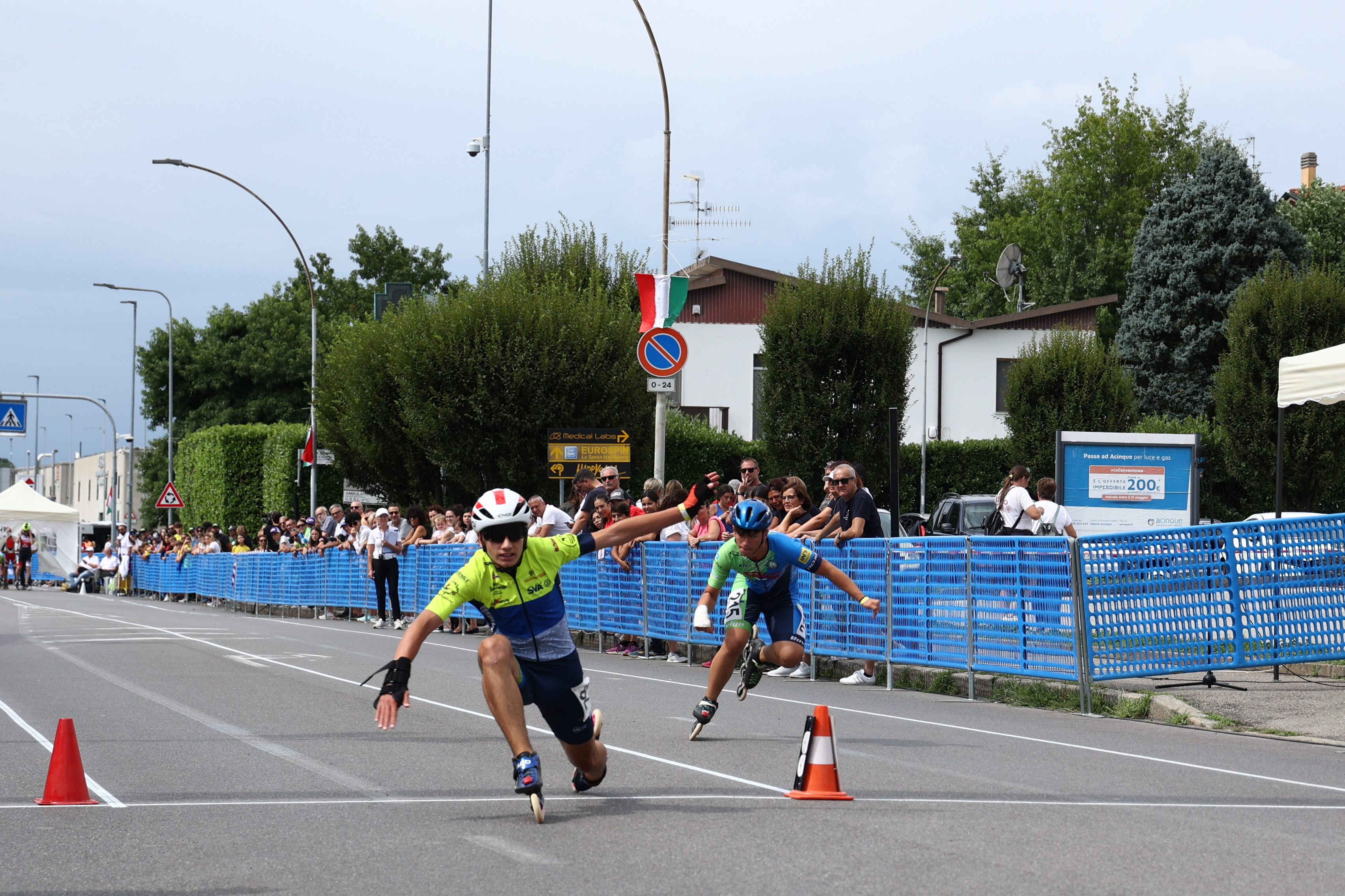 Campionati italiani su strada di Cantù, prime medaglie nella 100 m. sprint in corsia