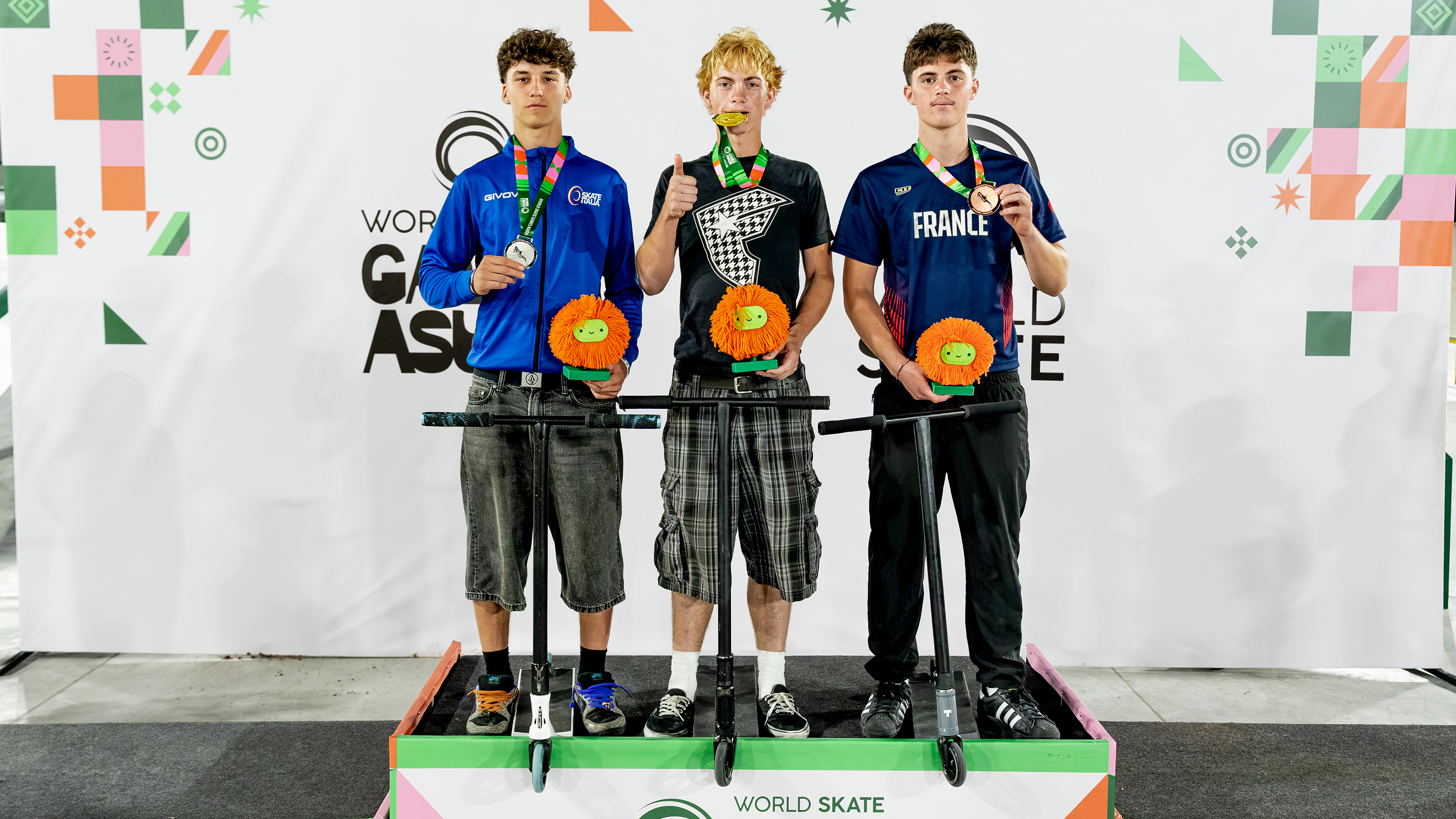 images/1-primo-apiano/10_10_SCOOTER_FINAL_PODIUM-4_copia.jpg