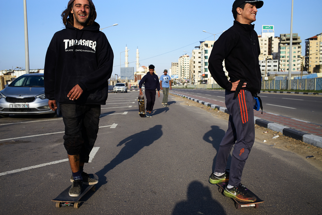 Le nazionalità non contano su uno skateboard – ph. Andrè Lucat-GazaFreestyle