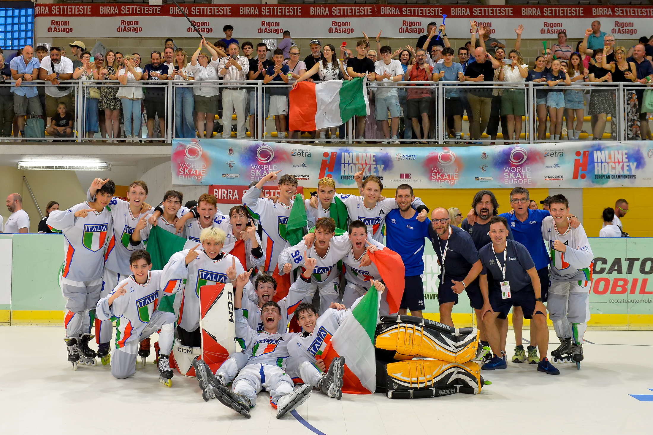 L'Italia conquista il primo oro della storia con l'U17 che batte la Francia. Senior Men fuori dal podio