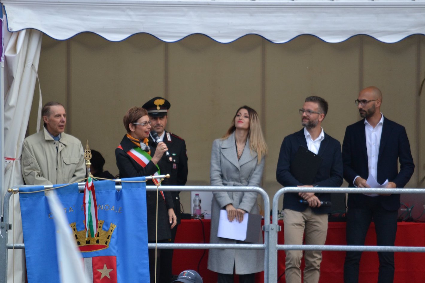 images/cerimonia_di_apertura_noale_2019_corsa_pista.jpg