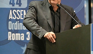 2016
