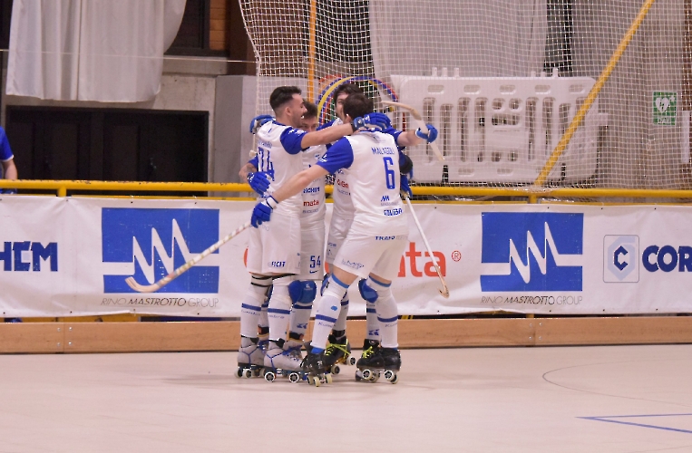 2025 Hockey Pista