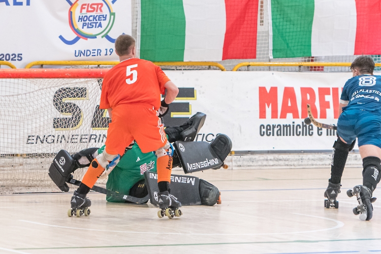 2025 Hockey Pista