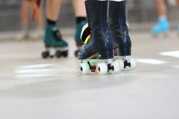 Roller Dance
