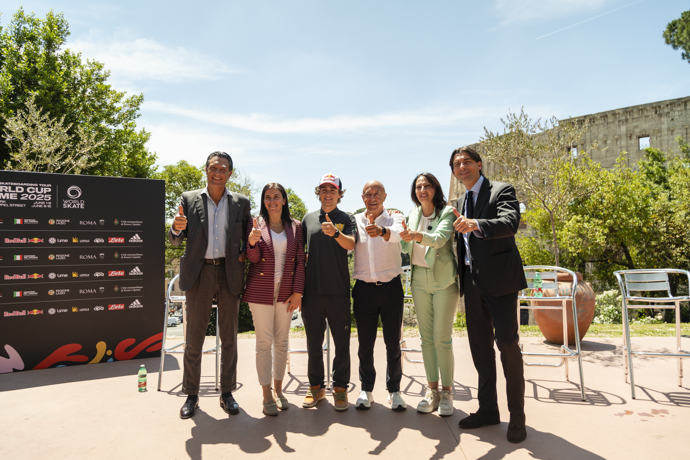 images/ok_Foto_Conferenza_Colle_Oppio-.jpg